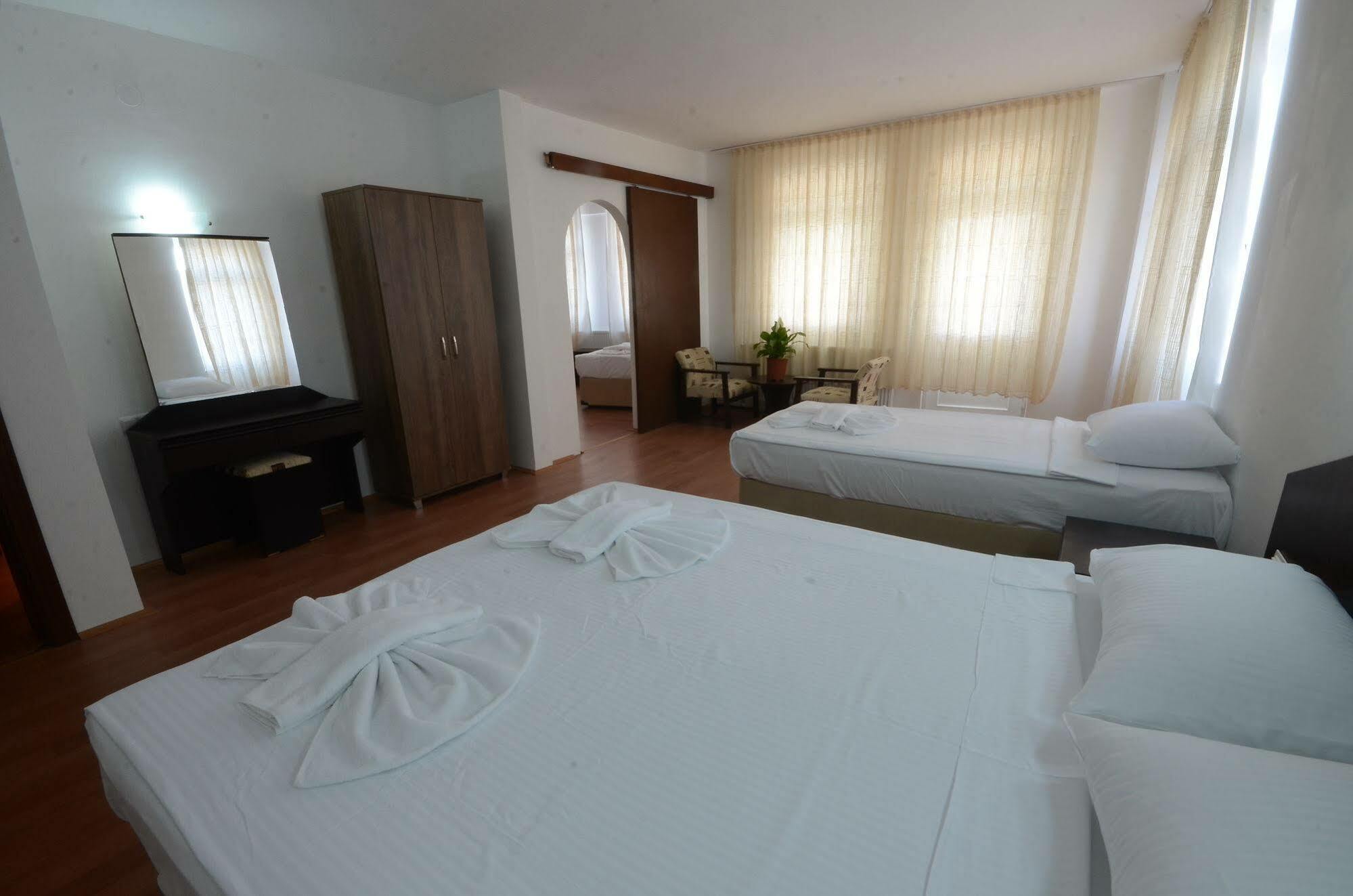 Matiasos Hotel Goreme Bagian luar foto